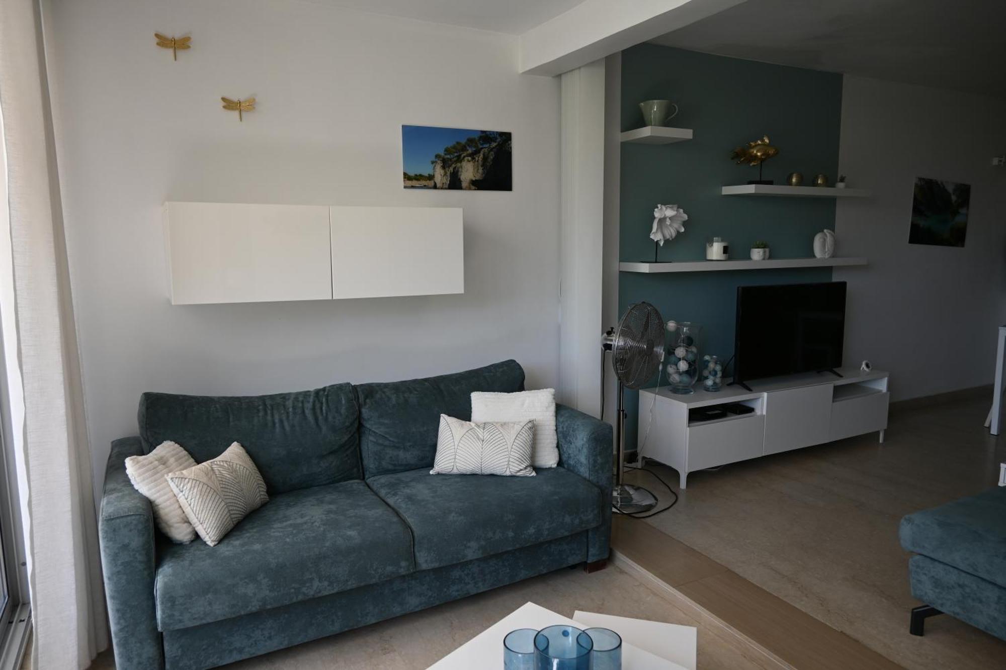 Le Dauphin Climatisation Fibre 4 Personnes Apartment