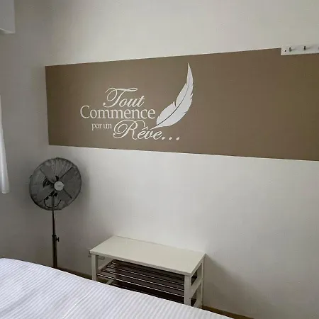 Le Dauphin Climatisation Fibre 4 Personnes Apartamento Cassis Exterior foto