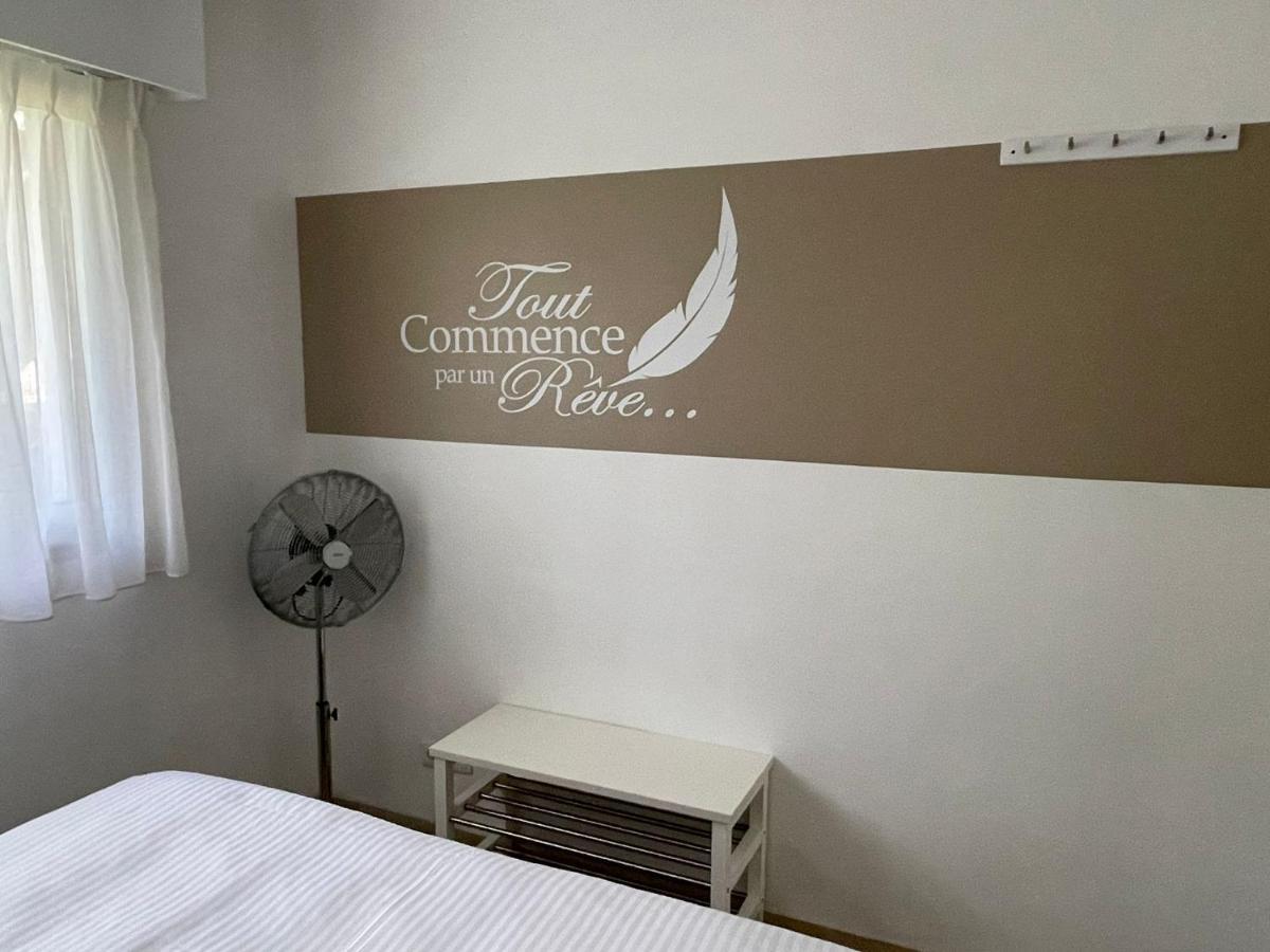 Apartment Le Dauphin Climatisation Fibre 4 Personnes *